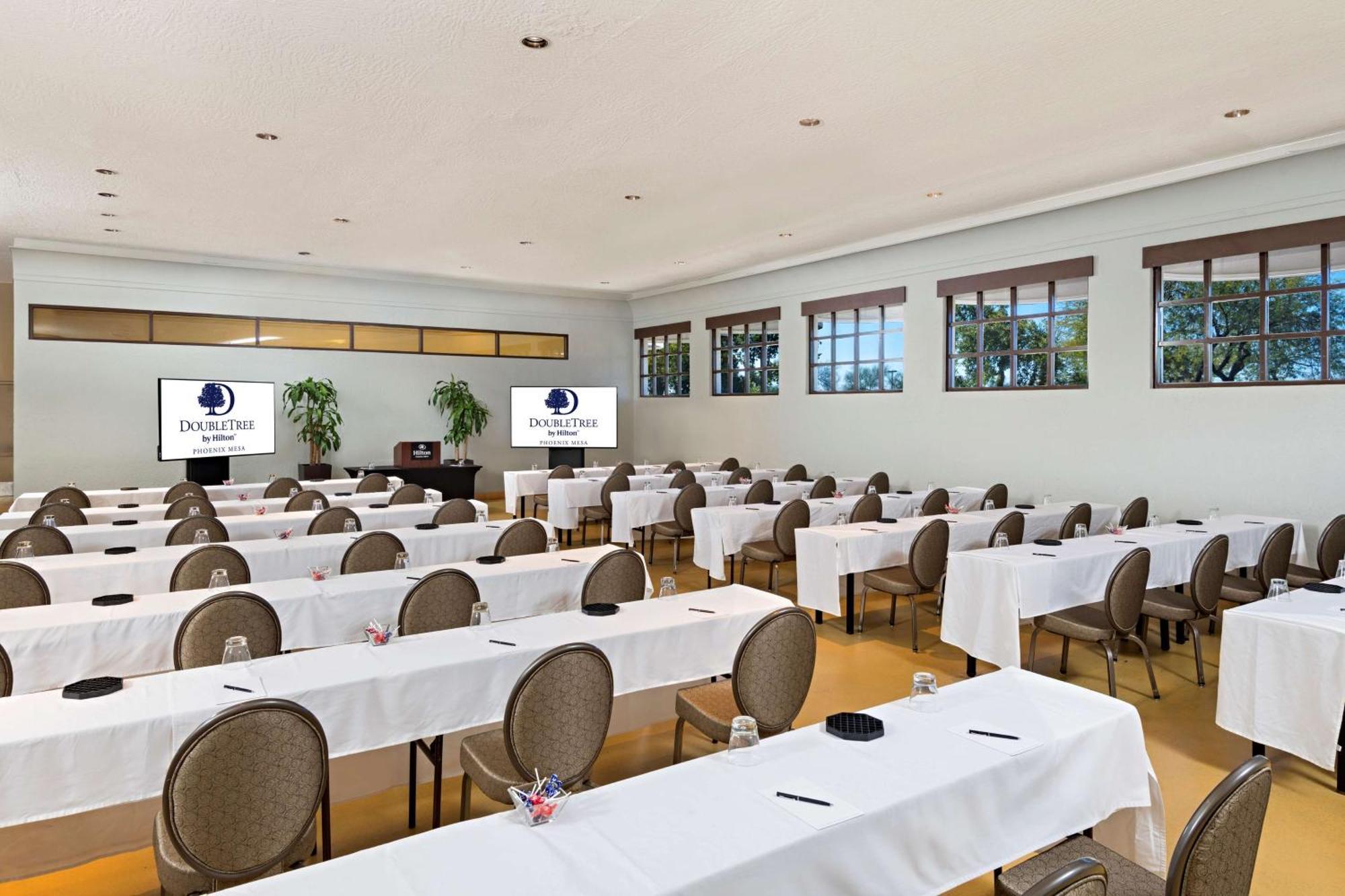 Doubletree By Hilton Phoenix Меса Экстерьер фото