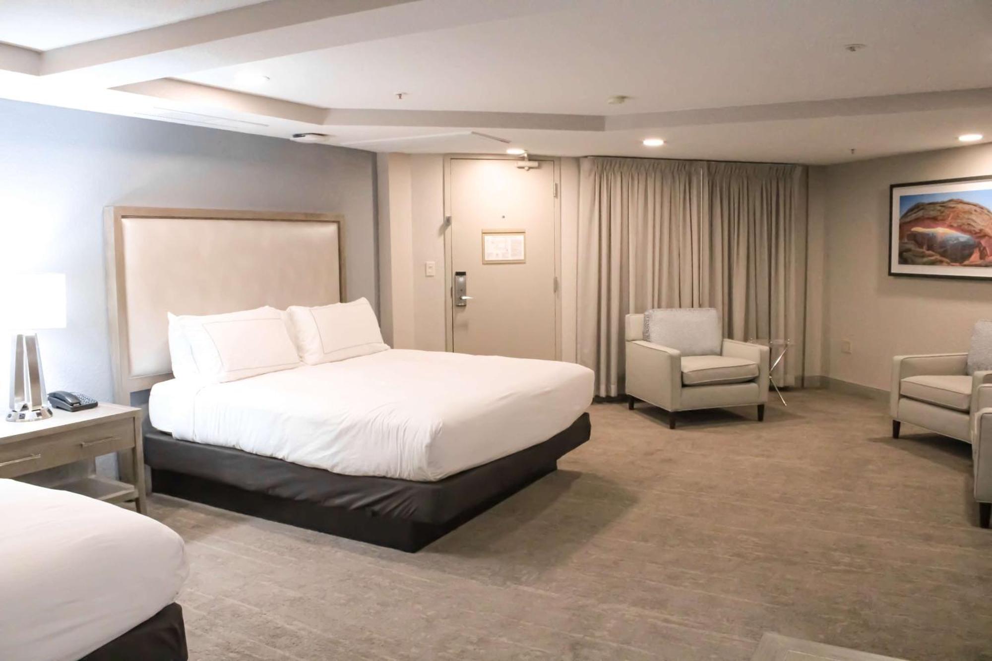 Doubletree By Hilton Phoenix Меса Экстерьер фото