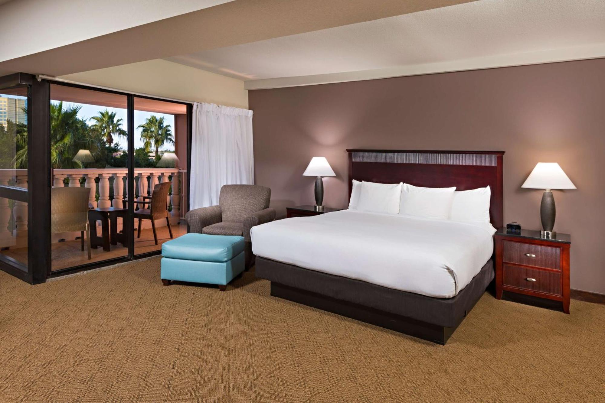 Doubletree By Hilton Phoenix Меса Экстерьер фото