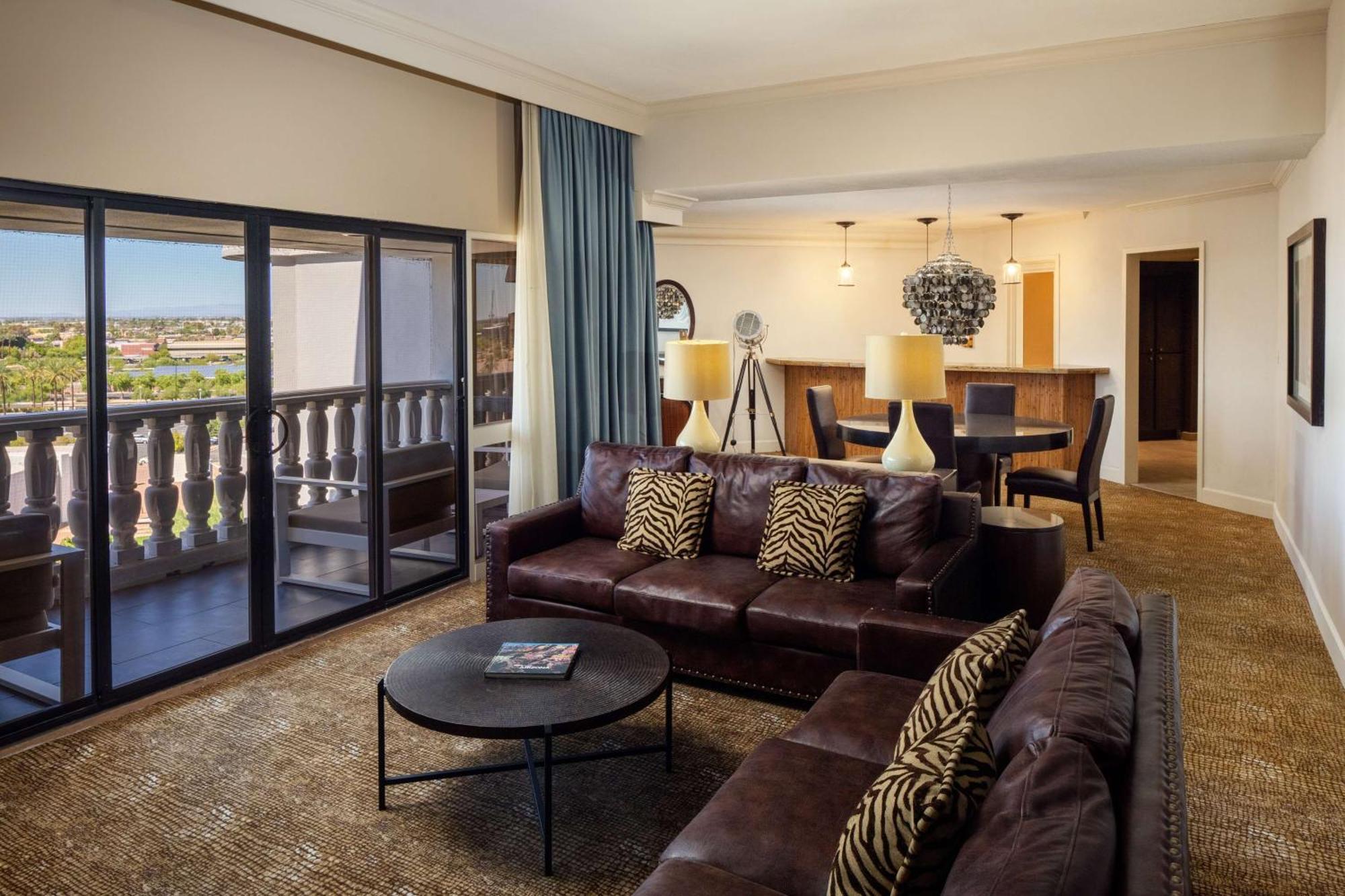 Doubletree By Hilton Phoenix Меса Экстерьер фото
